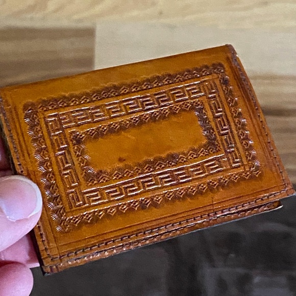 Vintage Hand Tooled Carved Siesta Mexico Leather Handbag w/Small Wallet - Picture 12 of 16